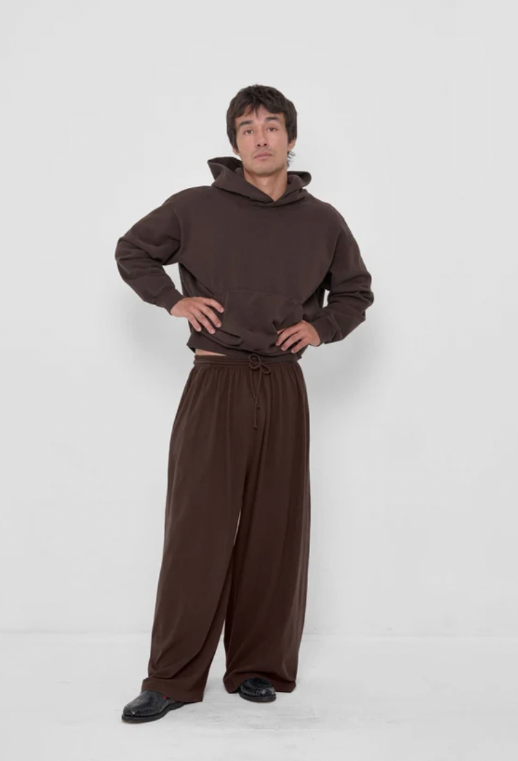 Tubular Pants in Wet Soil